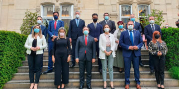 Los mayores turoperadores de Francia se reúnen con las Ciudades Patrimonio y Paradores en un acto en París