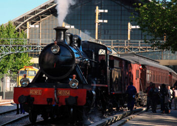 La Comunidad de Madrid retoma los viajes turísticos del Tren de la Fresa