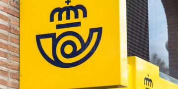 Correos, nuevo competidor de las agencias de viajes