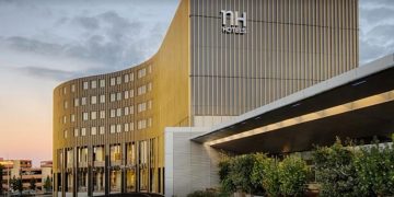 El consejo de NH se reúne de urgencia tras las dimisiones de tres consejeros