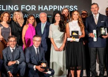 AEHM y Connecting Heads entregan los premios ‘Traveling for Happiness’ que reconocen las mejores prácticas del sector turístico en materia de sostenibilidad y RSC