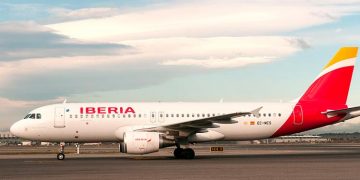 Iberia y los sindicatos se reúnen este miércoles para evitar ir a la huelga