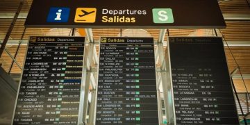 Hasta 1.000 vuelos se podrán ver afectados por la huelga convocada en el Aeropuerto de Barajas en la operación salida de Semana Santa
