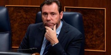 Óscar Puente ha anunciado que consideran denunciar a Ouigo ante la CNMC por competencia desleal