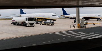 CNMC tasas aeroportuarias