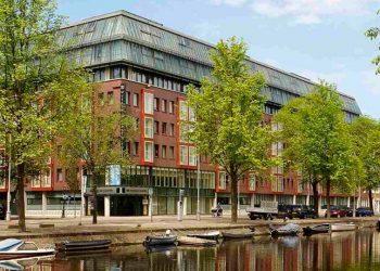 Amancio Ortega hotel Ámsterdam