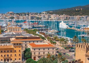 Palma prohíbe nuevas licencias de alquiler turístico