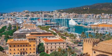 Palma prohíbe nuevas licencias de alquiler turístico