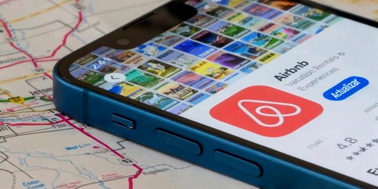 Consumo impone una multa histórica a Airbnb