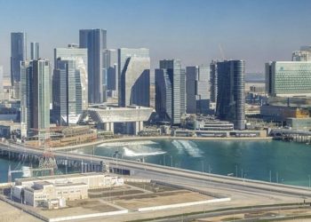 Abu Dabi turistas Emiratos Árabes Unidos