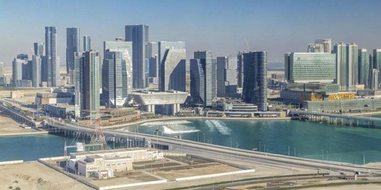 Abu Dabi turistas Emiratos Árabes Unidos