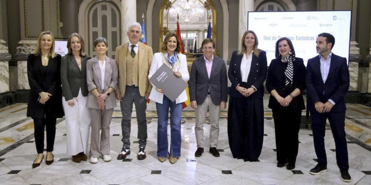 red de destinos urbanos