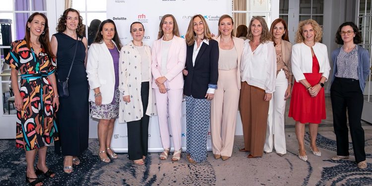 Mujeres en Hospitality