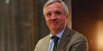 Carlos Garrido presidente de la Mesa del Turismo